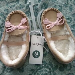 NWT Baby Girl Mocassin Cat&Jack
